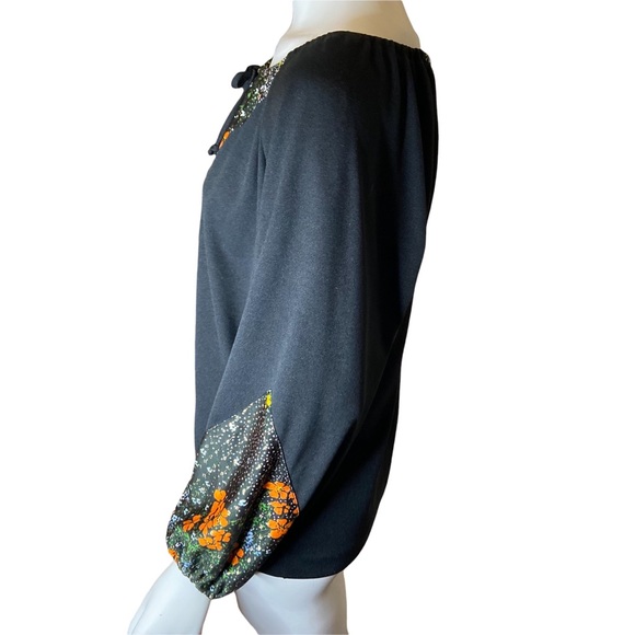 💜 Host Pick Vintage 70s Miss Charm Black and Floral Boho Top Medium/Large - Picture 5 of 11